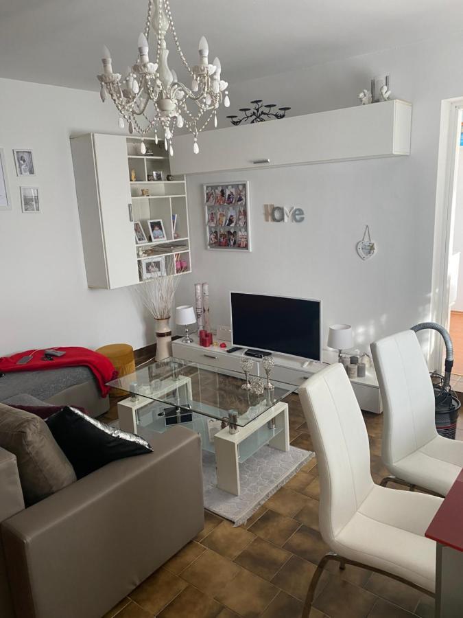 Appartement Apartman Nela à Poreč Extérieur photo