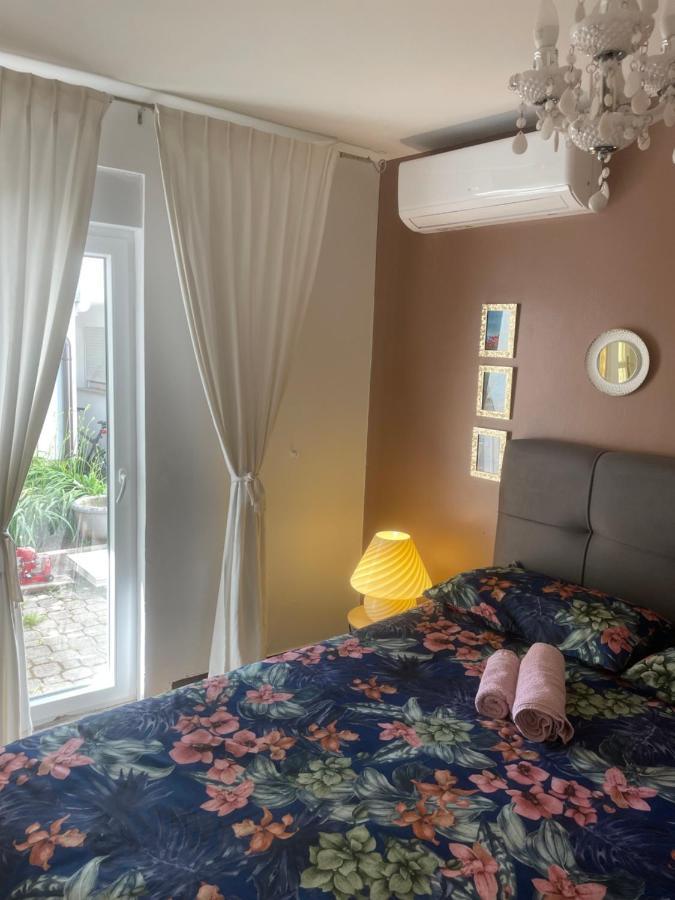 Appartement Apartman Nela à Poreč Extérieur photo
